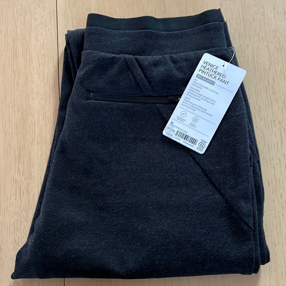 Venice Heathered Pintuck Pant